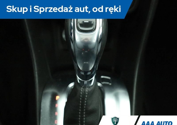 Opel Mokka cena 49000 przebieg: 148912, rok produkcji 2016 z Krynki małe 254